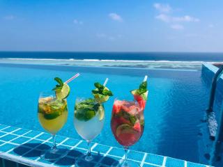 Triton Prestige Seaview and Spa - 5