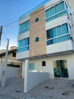 Apartamento térreo em Canto Grande a 30 metros da praia - 0