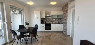 Mermaid Luxury apartment with pool and sea view - Novalja - 4