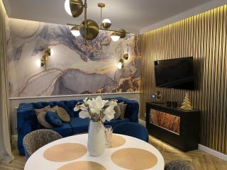 Family & Business Sauna Apartments No13 Leśny nad Zalewem Cedzyna Unikat -3 Bedroom with Private Sauna, Bath with Hydromassage, Terrace, Garage, Catering Options - Kielce - 1