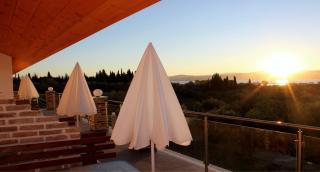 ANEMOMYLOS Lefkimmi LUXUS SUITES-BOUTIQUE HOTEL & POOL - Lefkímmi - 1