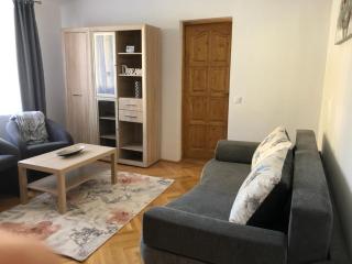 MERIDIAN OLD CENTER - 6