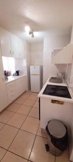 Margate Boulevard Beachfront Apartment - Margate - 5