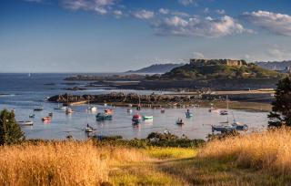 Ellingham Apartments, Bordeaux Harbour, Guernsey - Vale - 3