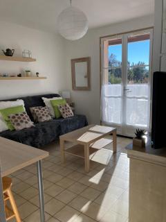 T2 Classé 2* calme au coeur du village provençale - Gréoux-les-Bains - 4