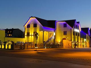 Mr.Liao Hotel - Himberg - 9