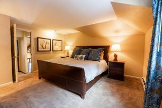 Sunburst Duplex with Private Hot Tub - 5