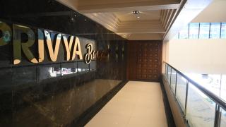 Hotel Privya Surat By Heven Management - 6