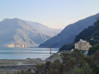 Hotel Le ROI Lake View Koti - 4