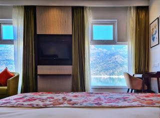 Hotel Le ROI Lake View Koti - 5