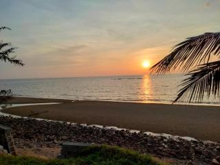 PD Batu 9 Cocobay apartment with family - 9