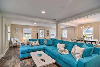 Renovated Ozona Home with Views - Steps to Gulf - 6