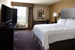 Holiday Inn Wichita East I-35 by IHG - Wichita - 6