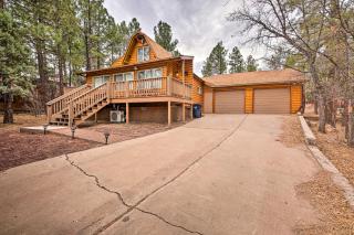 Pet-Friendly Show Low Cabin with Fire Pit! - Show Low - 8