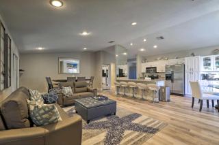 Near Beaches and Dining Palm Harbor Gem with Pool - Palm Harbor - 7