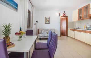 Anitavilla Poreč Apartments with Pool - 5