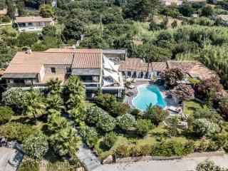 Villa Petra Bianca Suites & Chambres - 1