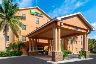 Holiday Inn Express Hotel & Suites Bonita Springs/Naples by IHG - 0