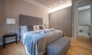 You Stylish Diagonal Apartments - 7