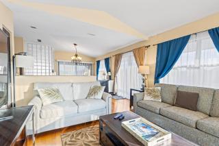 PERFECT BEACH GETAWAY for 6-10 - Satellite Beach - 1