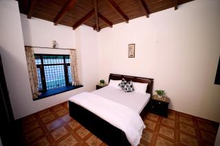 Sky touch cottage & stays, luxury mountains view villa, mukteshwar - 1