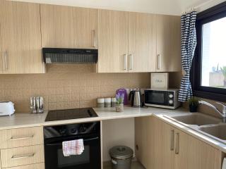 Beautiful and modern apartment in Oroklini Cyprus - 3