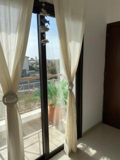 Beautiful and modern apartment in Oroklini Cyprus - 4