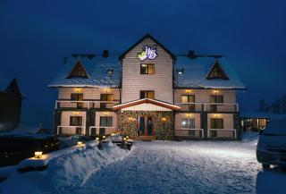 Whiteberry Studio - 9