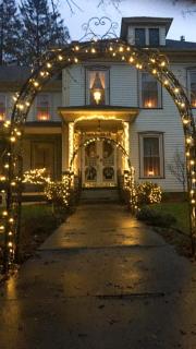 Raindrops On Roses Bed & Breakfast - Herkimer - 8