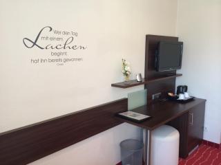 Hotel Zum Rosengarten - 4