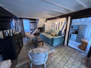 Les Maisons d'Augustine, demeure de charme de la cour Ste Catherine - Honfleur - 4