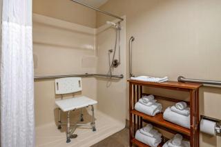 Comfort Inn - Louisville - 1
