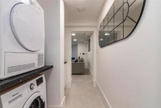 Cosy Apartment in West Bridgford, Close to Transport links and walking distance to Cricket and Football - Nottingham - 2