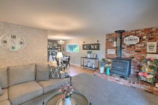 Forest-View Deck and Fire Pits Pine Grove Retreat! - 5