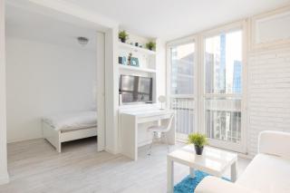 Rondo ONZ Business Apartment by BookingHost - 9