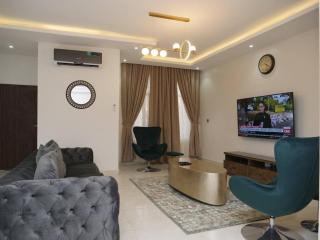 Luxury 4-Bed House in Abuja - Abuja - 4