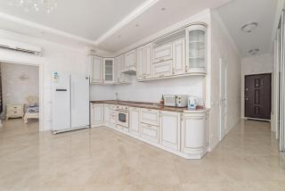 Gagarin Plaza Panoramic Sea View Apartment - Odessa - 5