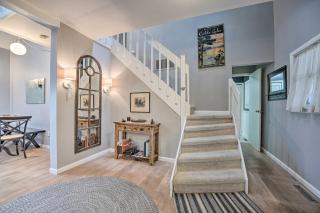 Waterfront Cable Lake Cabin with Grill! - Woodland Beach - 6