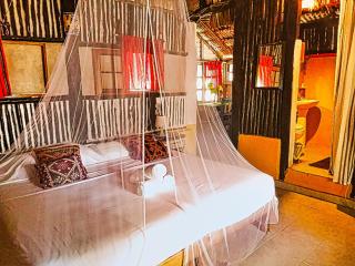 Beachfront Casa Maya Lodge - 7