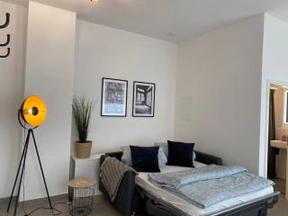 2-Zimmer-Appartment in Top-City-Lage mit Parken und Klimaanlage - Nuremberg - 9
