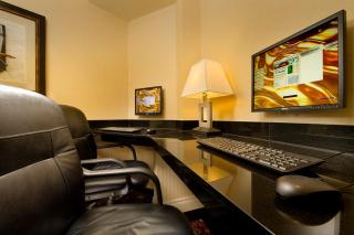 Best Western Plus Puyallup Hotel - Puyallup - 7