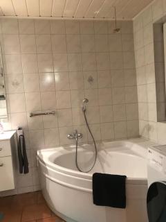 Schöne ruhige Wohnung mit Terrasse und Parkplatz - Greifswald - 1