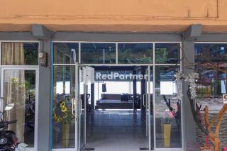 Aquino Marito Homestay Mitra RedDoorz - Balige - 1