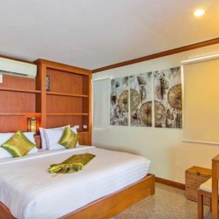 Goodwill Beach House - Patong - 1
