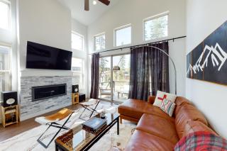 Mountain Sky Cottage - 8