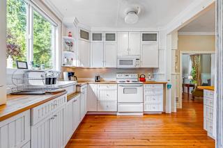 Peaceful Farm Rental in Sequim - 1