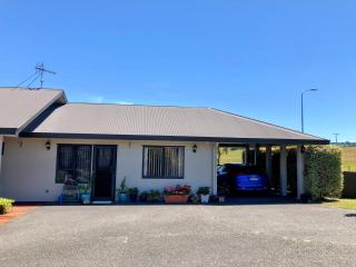 Almost Country - Taupo - 9