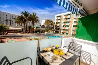 Solymar next to dunes and Yumbo, Fast Fiber Wifi - Playa del Inglés - 9