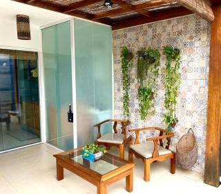 Cobertura Duplex: piscina, três quartos e beira á mar - 2