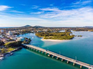 Champagne Court 07 - Tuncurry - 1